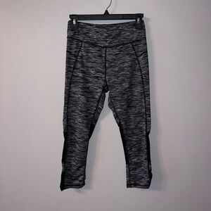 Black and grey stripped capri leggings kyodan small with zipper pouch in back